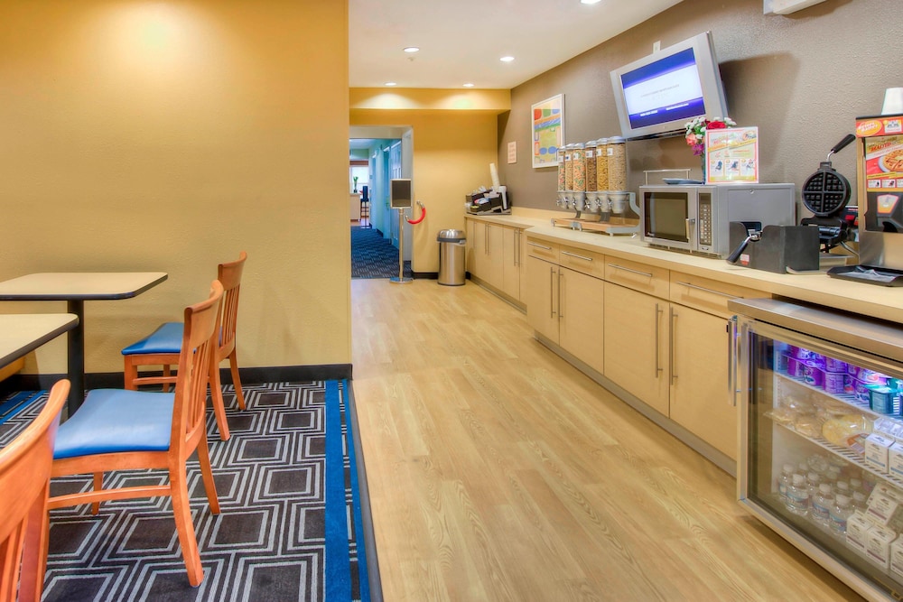 Towneplace Suites Raleigh Cary Weston Parkway 6/29