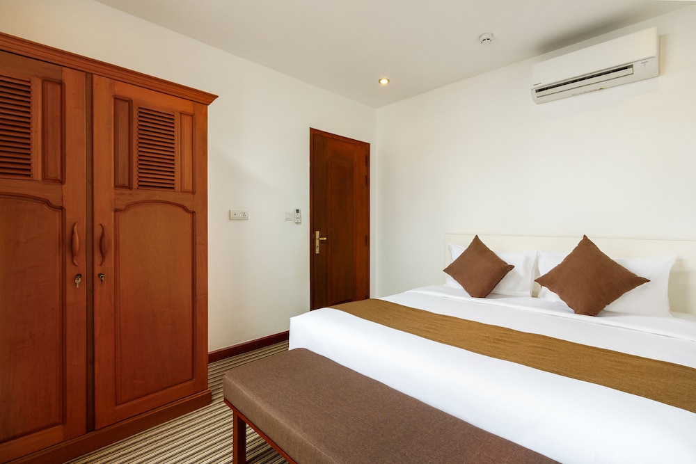 Havana Suite Twin with Balcony