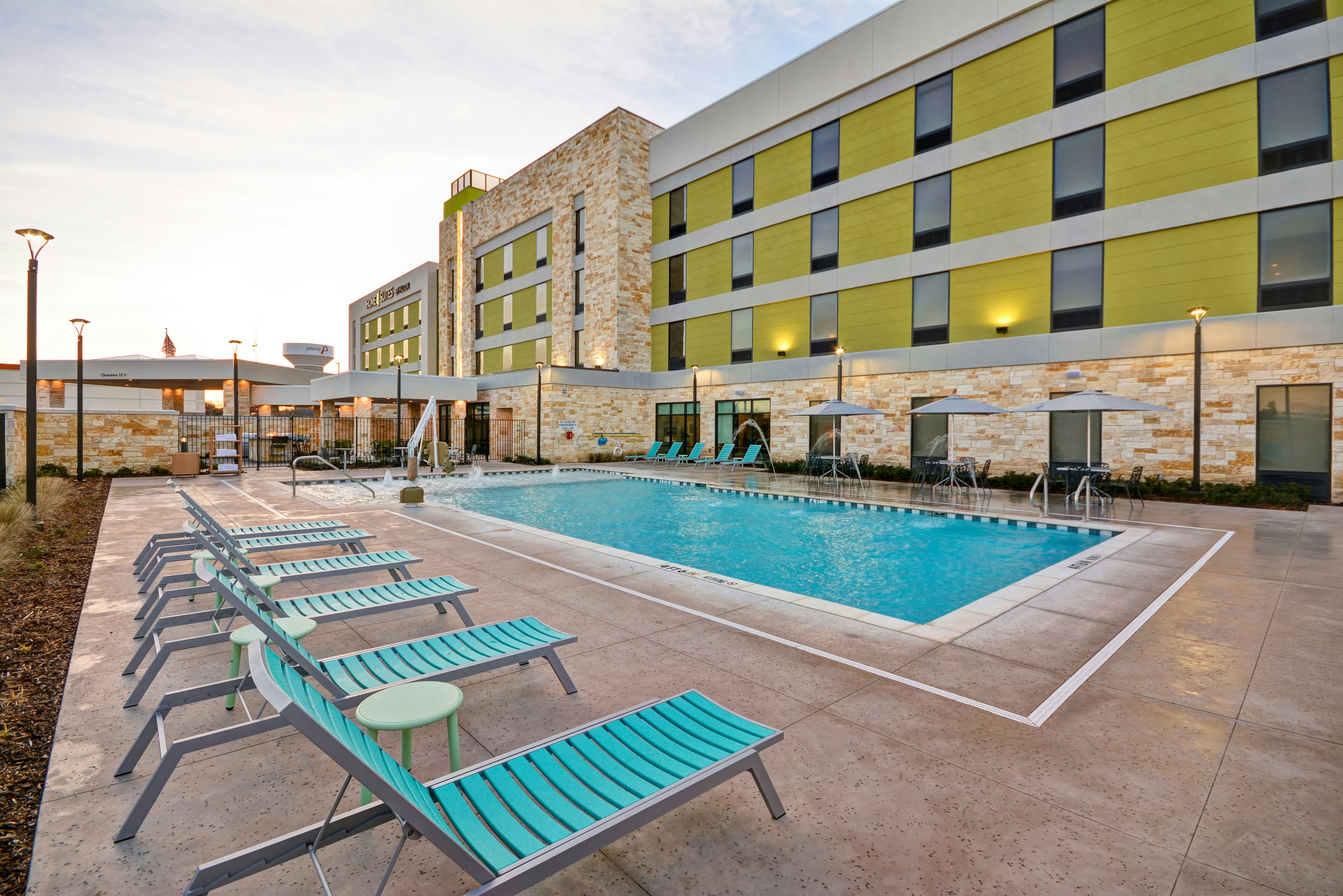 Home2 Suites By Hilton Plano Legacy West 18/21