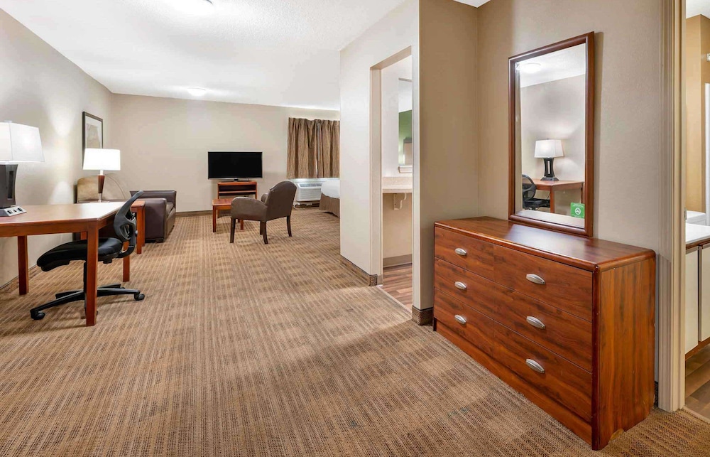 Extended Stay America - Dayton - Fairborn 48/57