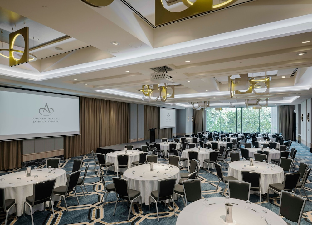 Amora Hotel Jamison Sydney 45/50