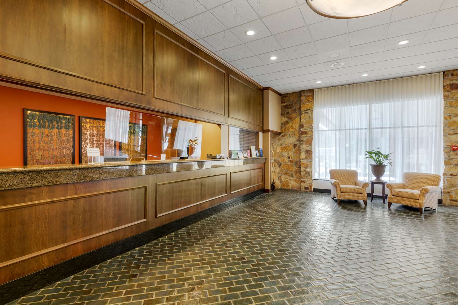 Best Western Plus Wooster Hotel & Conference Center 28/48