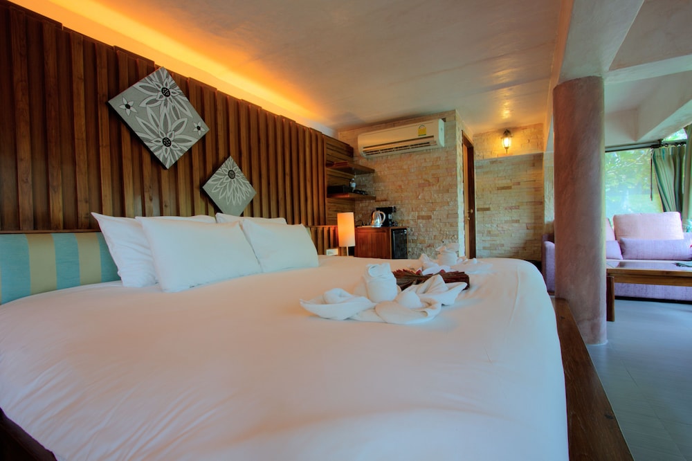 PARAMA KOH CHANG 19/77