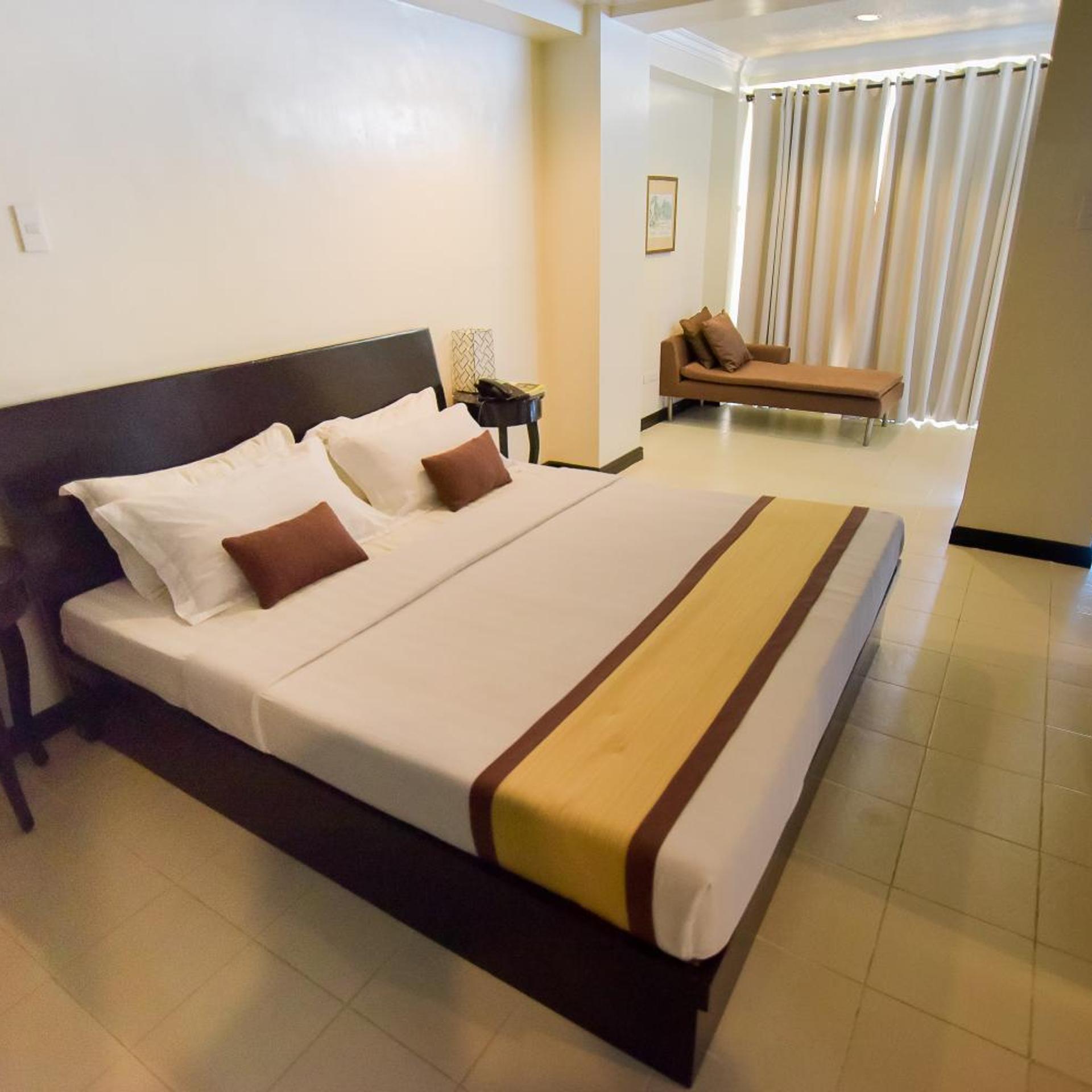 Hotel Tavern Surigao 14/57