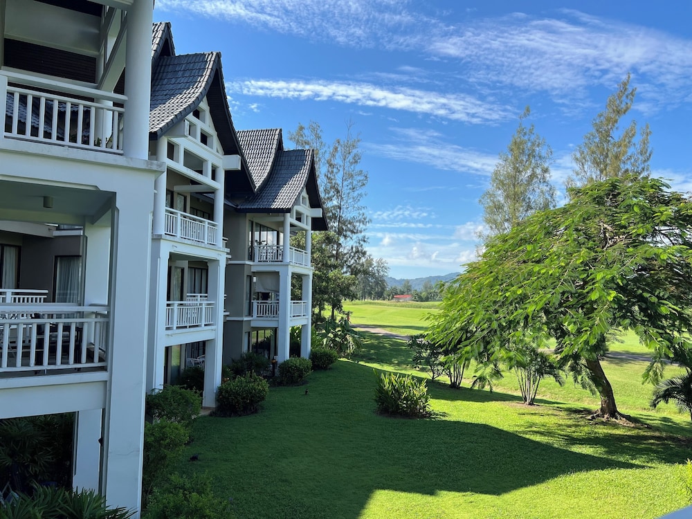 Allamanda Laguna Phuket 72/75