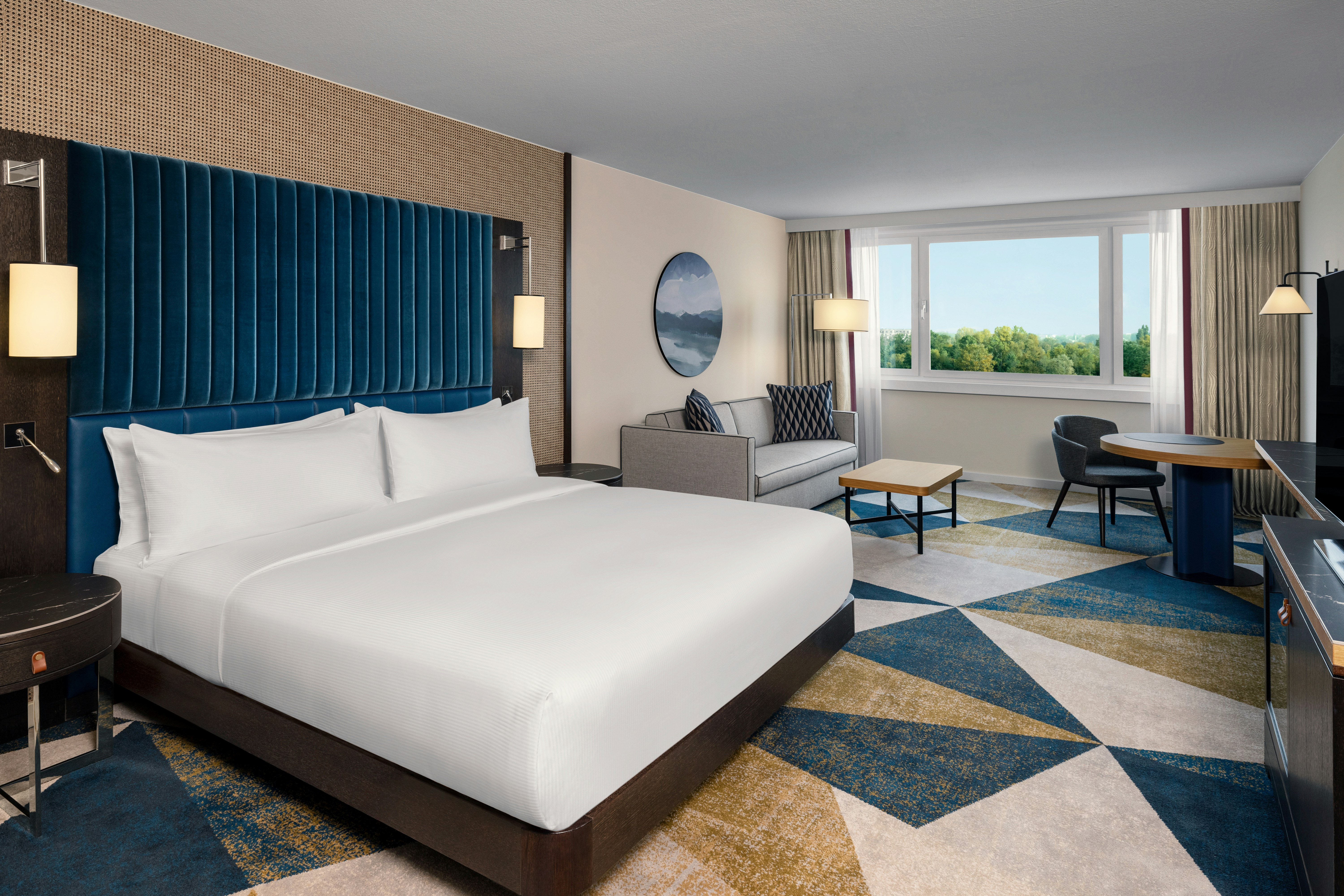 Room, King Bed, Water Front