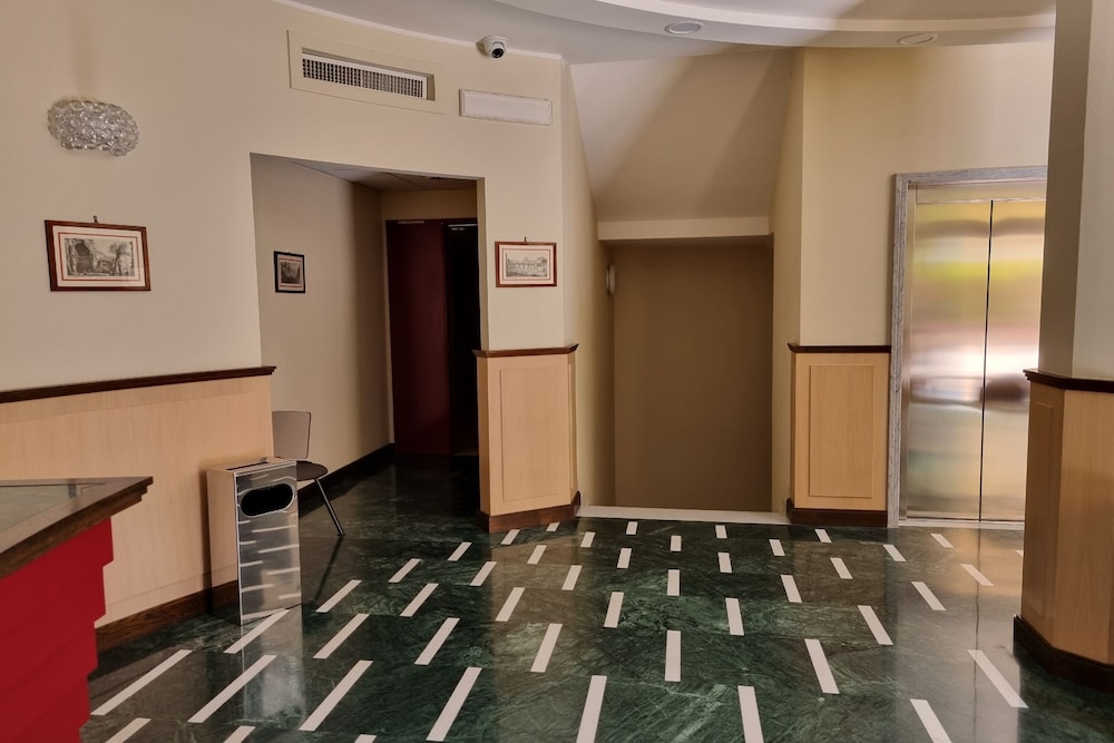 Palazzo Sant'Antonio Roma 12/22