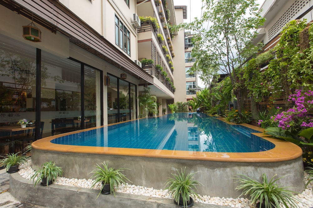 Chiang Mai Waroros Boutique Hotel (ex Baan Tai Wang Chiangmai) 63/71