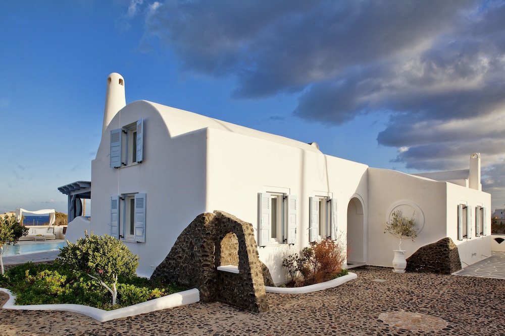 La Maison Luxurious Living 29/32