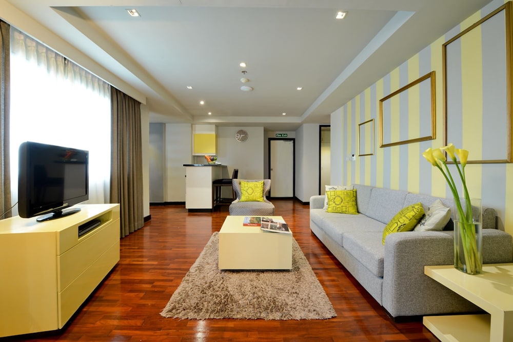 Abloom Exclusive Serviced Apartments 25/50