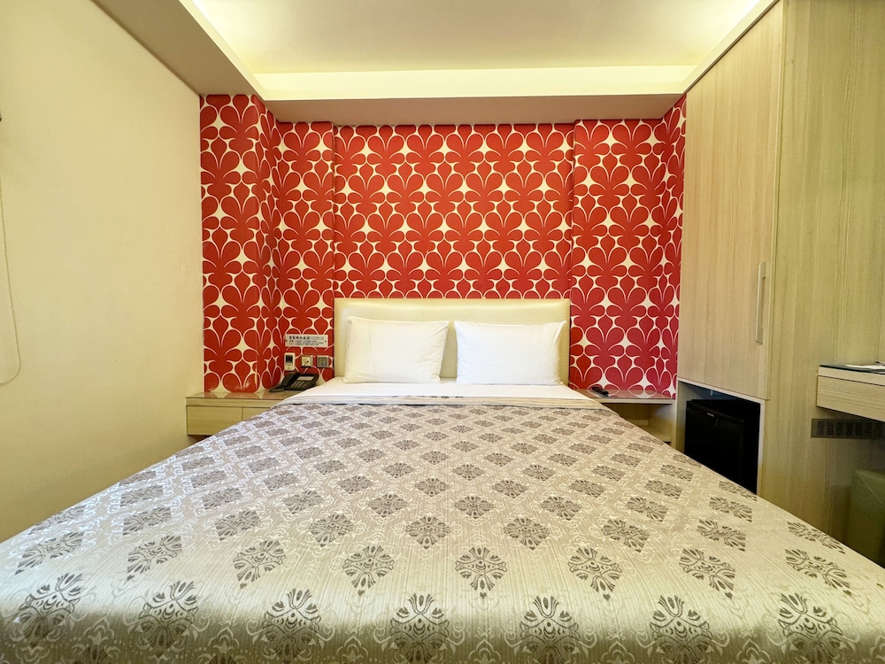 SUPERIOR, DOUBLE BED