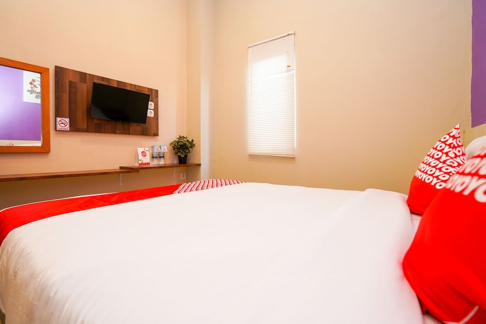 Hotel O Surabaya near Surabaya Town Square formerly Kupang Gunung Residence 40/60