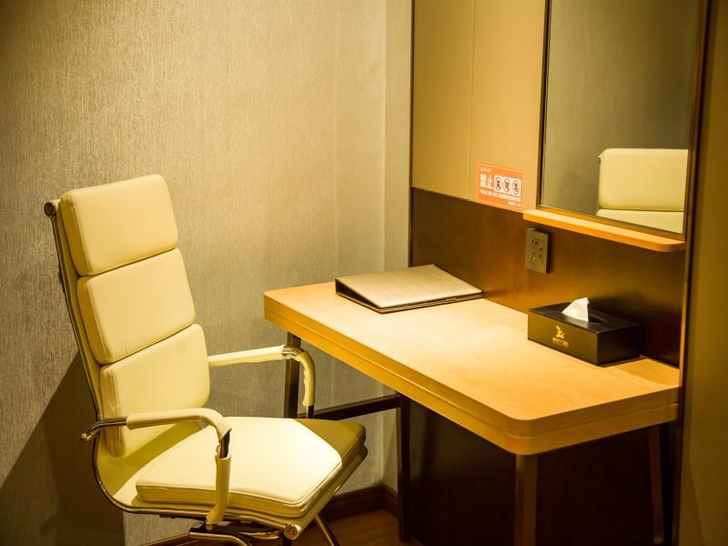 GreenTree Eastern Anshun Town Huangguoshu Avenue Jinhui Xindu Hotel 49/50