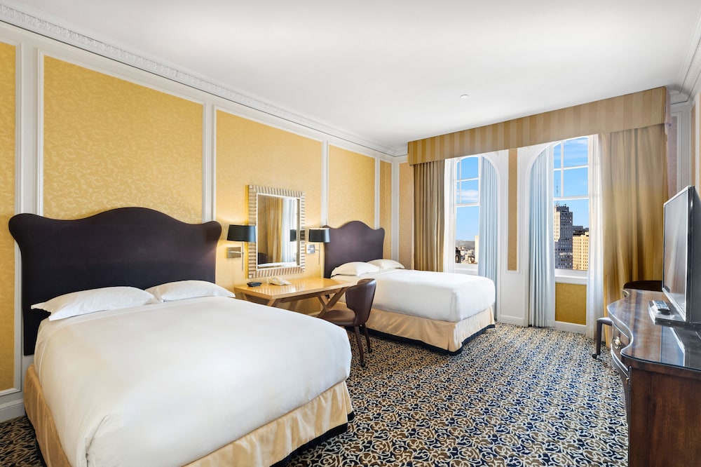 2 Bedrooms, Suite, 1 King and 2 Double Beds