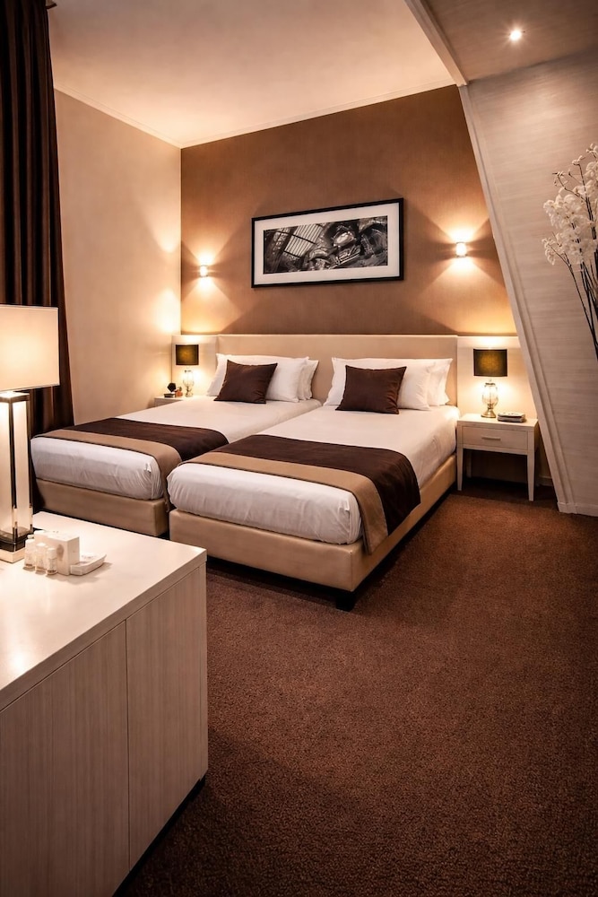 Stelle the Businest Hotel 15/47