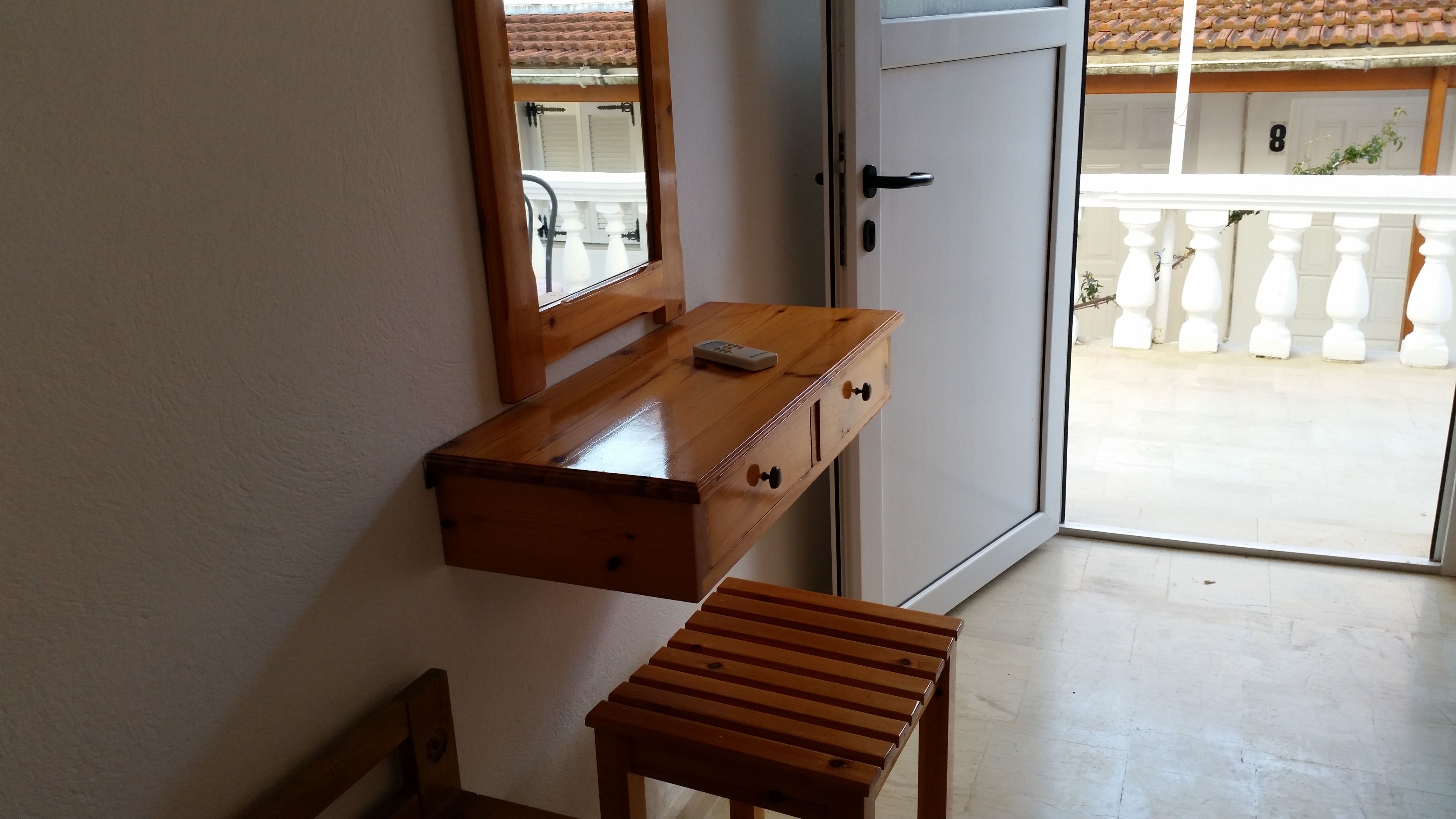 PENSION NYCHTERIDA 18/49