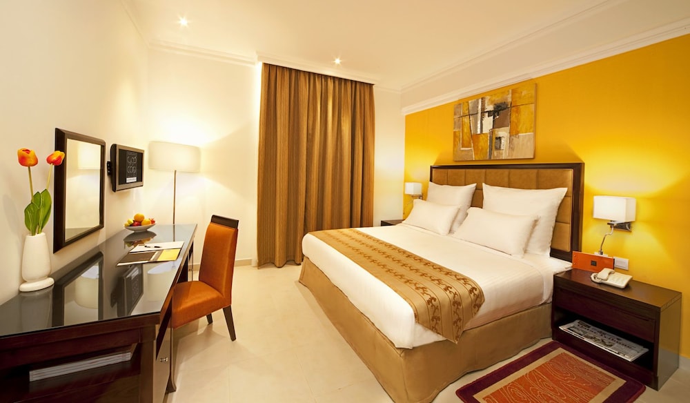 Corp Executive Hotel Doha Suites 12/50