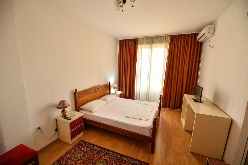 Hotel Argenti Shkoder 10/48