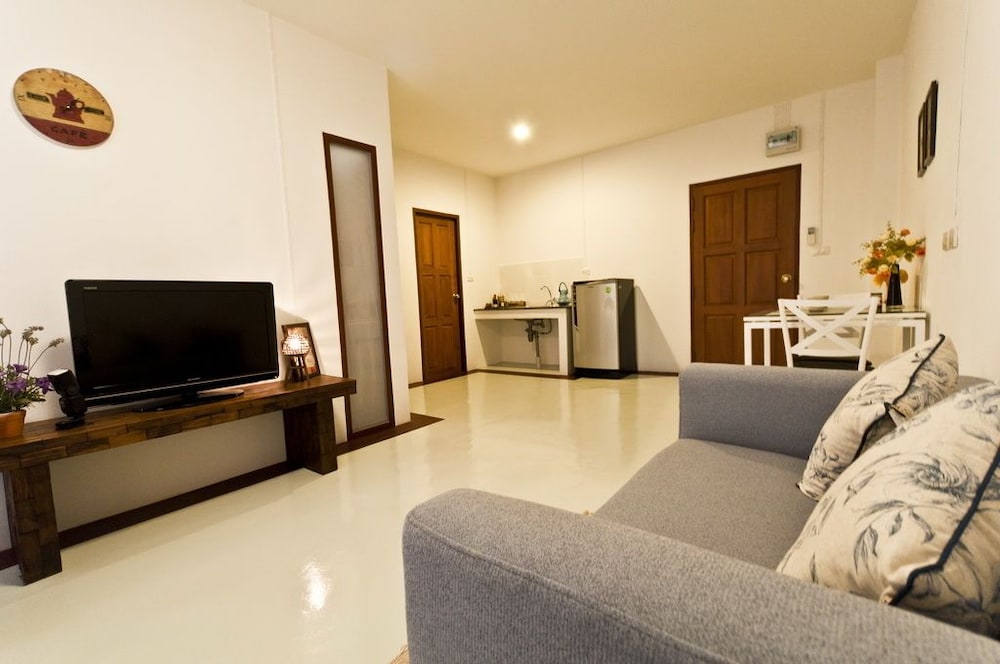 The Meet Green Apartment 5/66