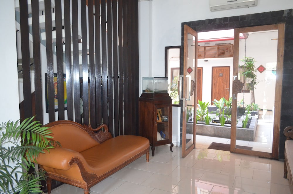 Mawar Asri Hotel 5/43