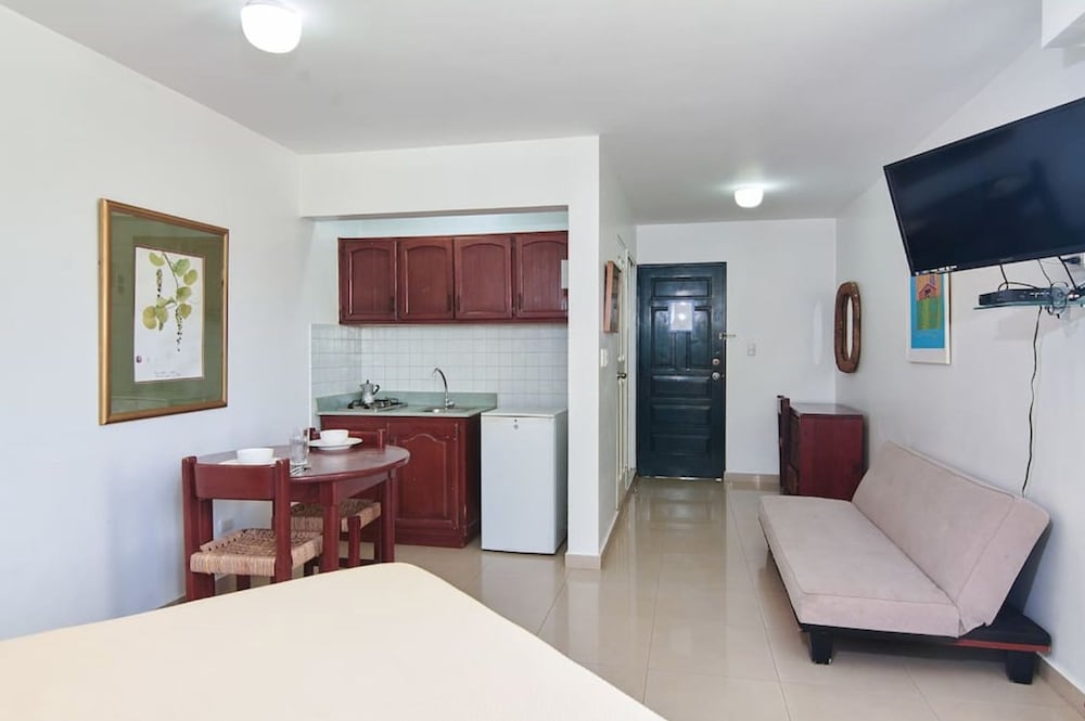 HOTEL PLAZA DEL SOL 36/60