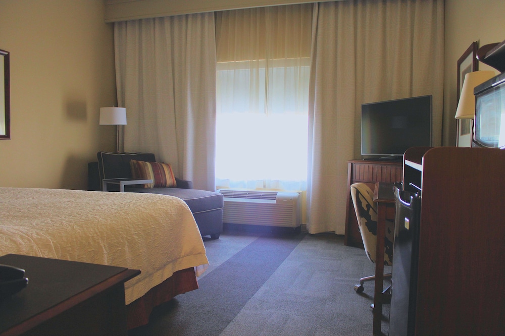 Hampton Inn & Suites Green River 10/34