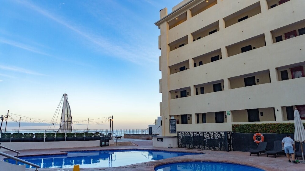 Hotel Delfin PV 33/50