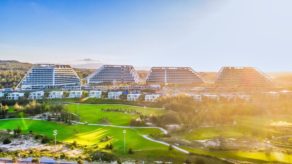 FLC Grand Hotel Quy Nhon 2/50