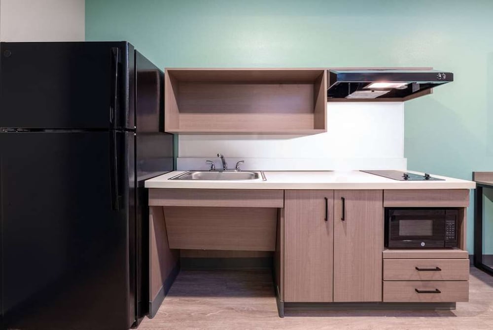 ECHO Suites Extended Stay by Wyndham Reno 59/72