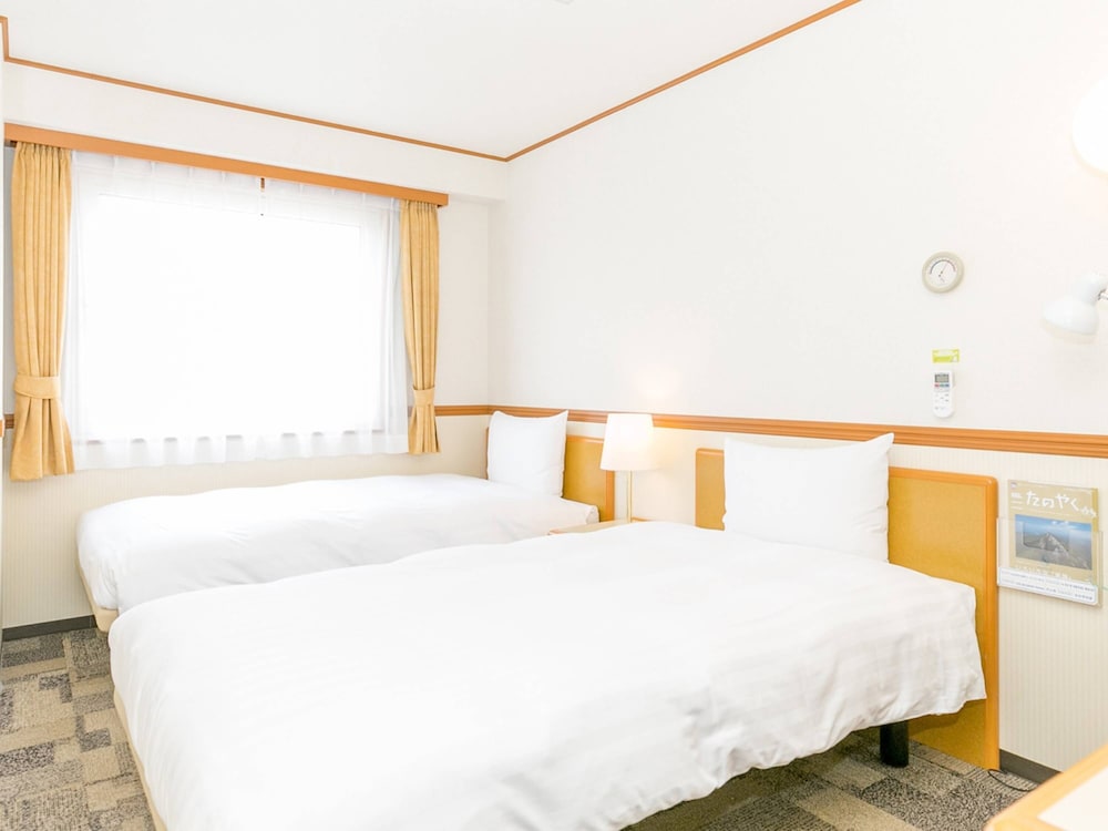 Toyoko Inn Toyama eki Sinkansen guchi No.1 16/67