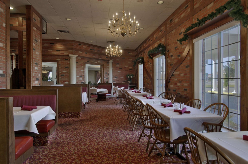 Red Lion Hotel Pocatello 45/52