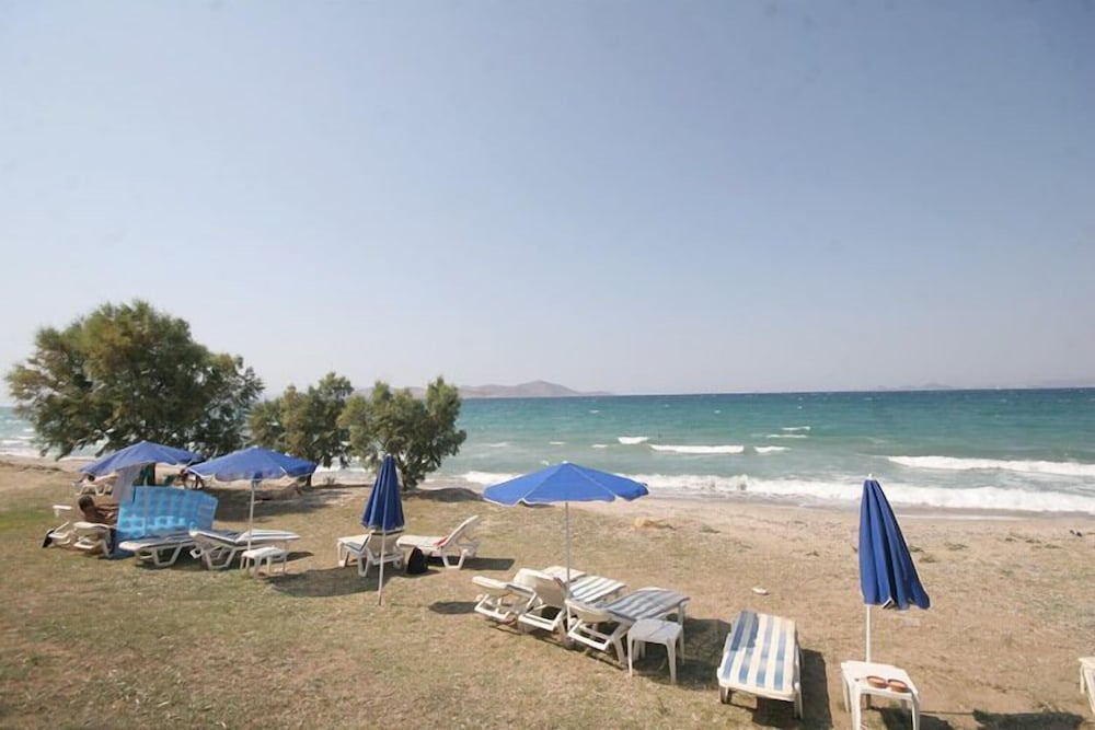 Irina Beach Hotel 54/68