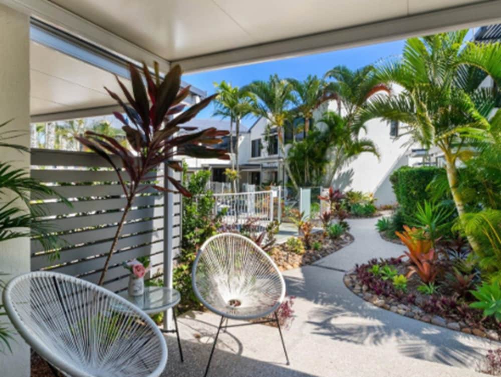 NOOSA PLACE RESORT 68/74