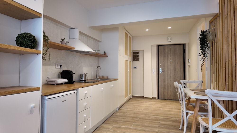 Euphoria Apartments 27/56