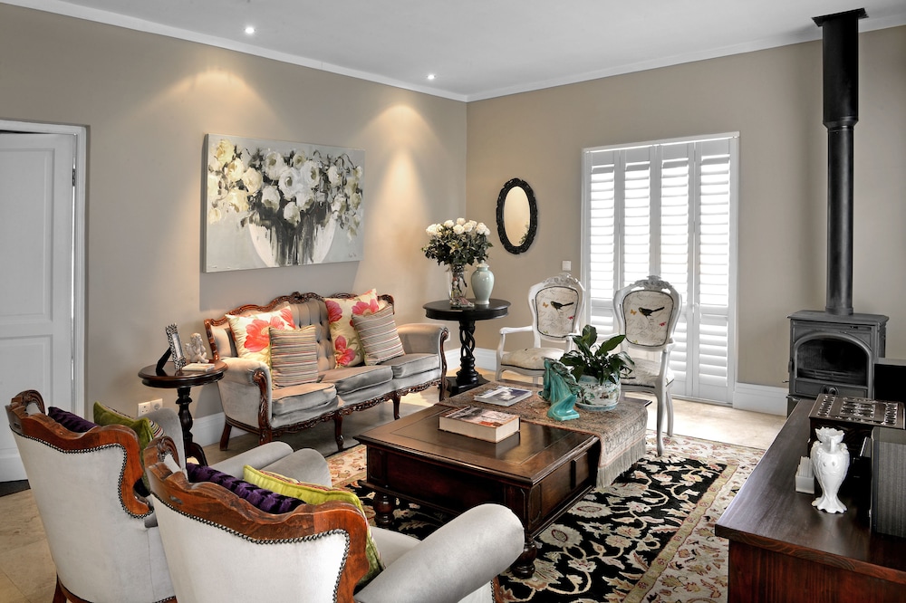Le Petit Bijou Boutique Apartments 30/50