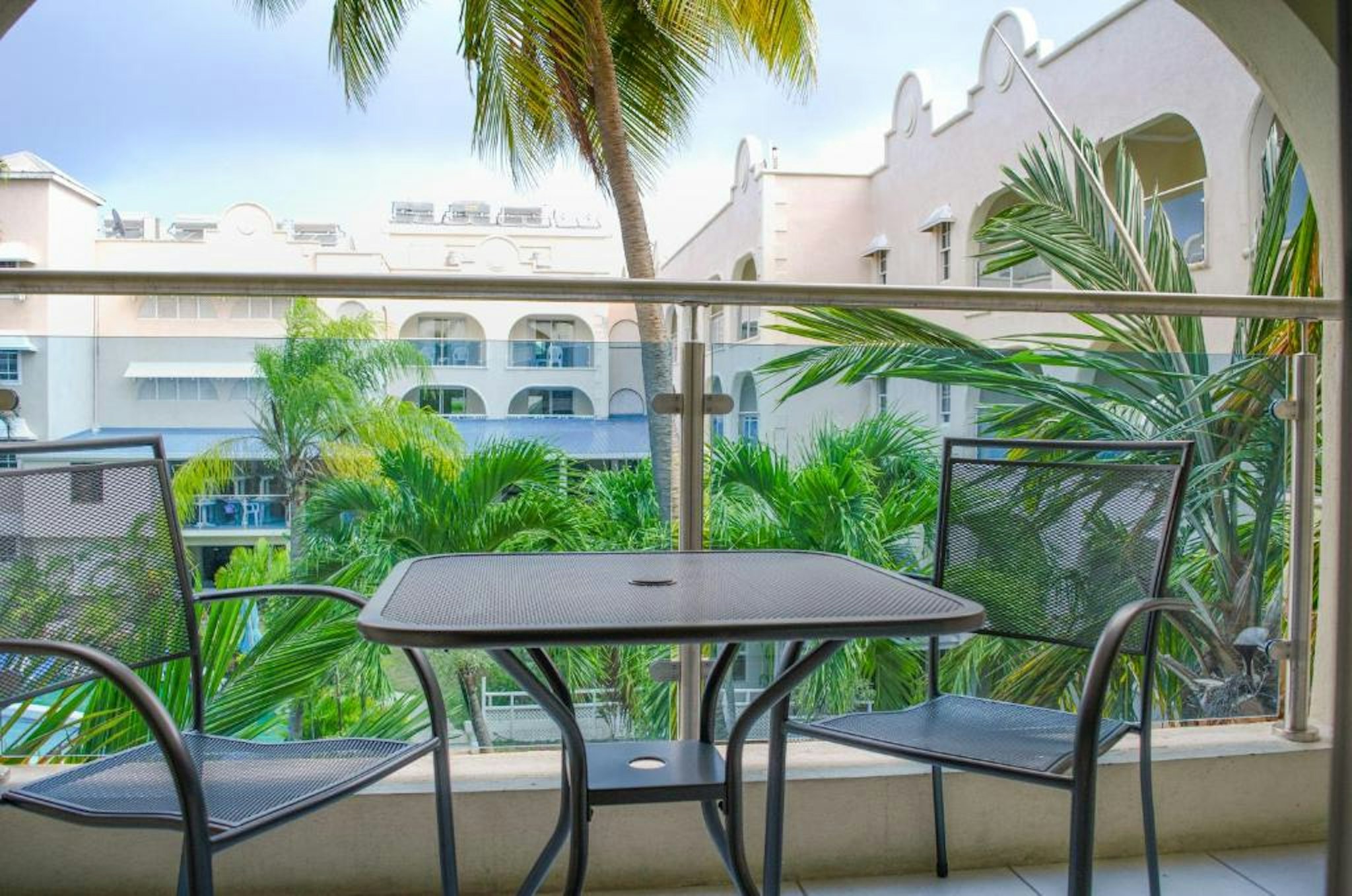 Sunbay Hotel 60/63