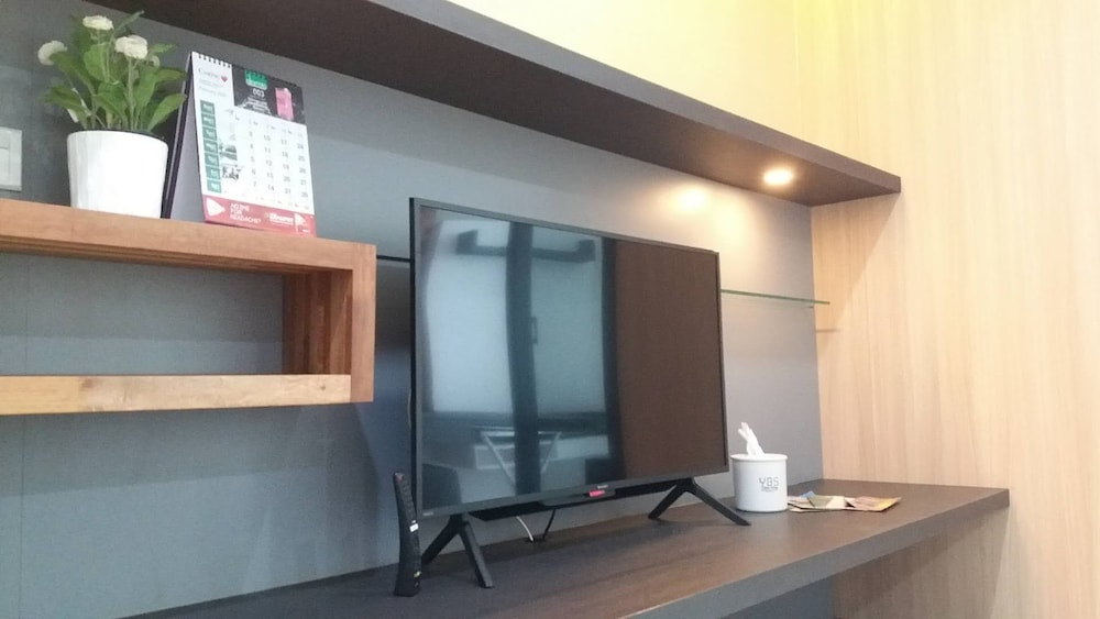 Twin Galaxy Residences 36/36