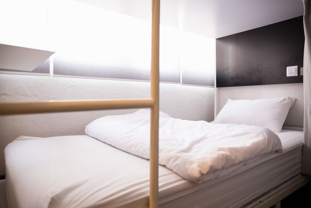 Movylodge Hostel 44/70