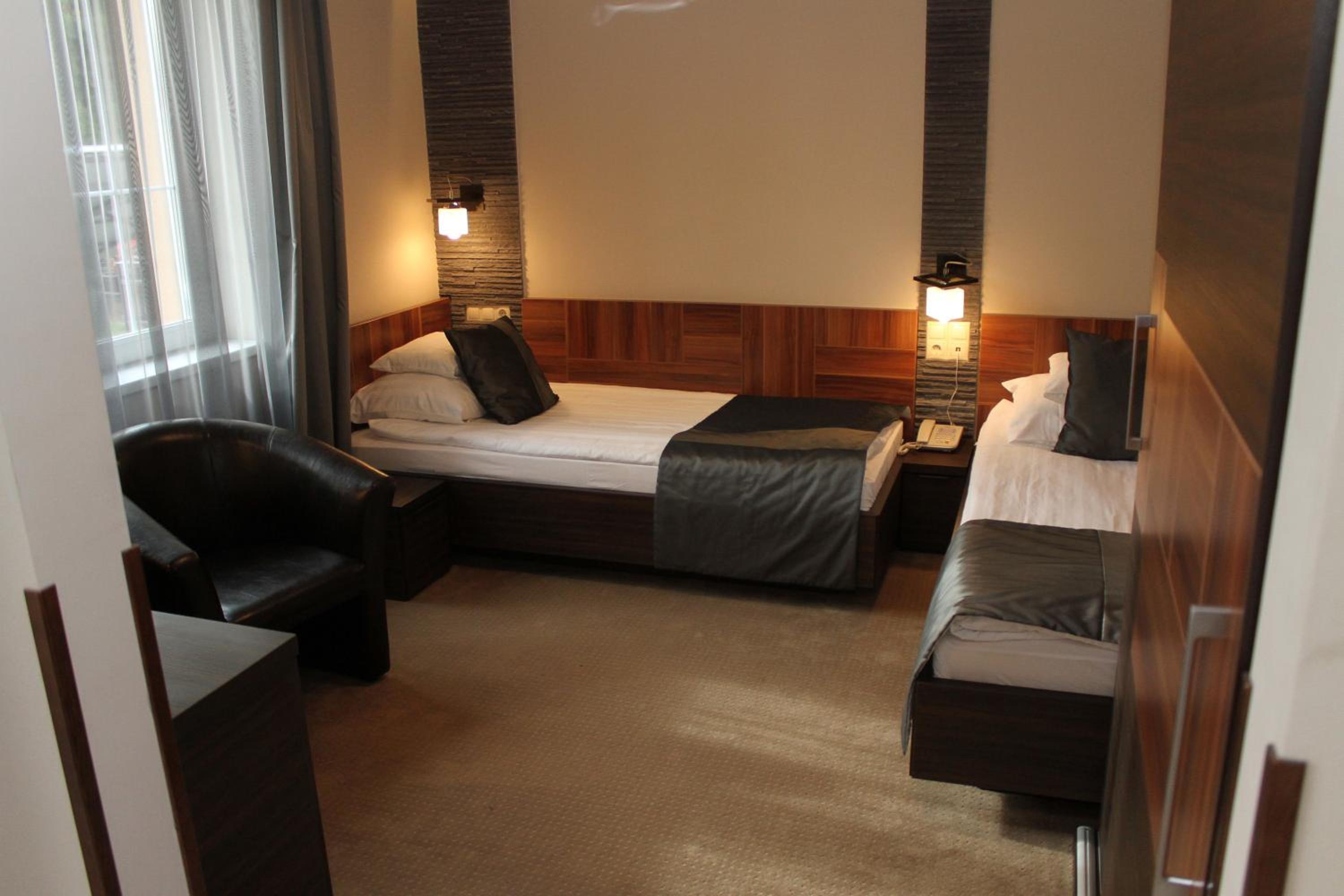 Levay Villa Hotel 14/47