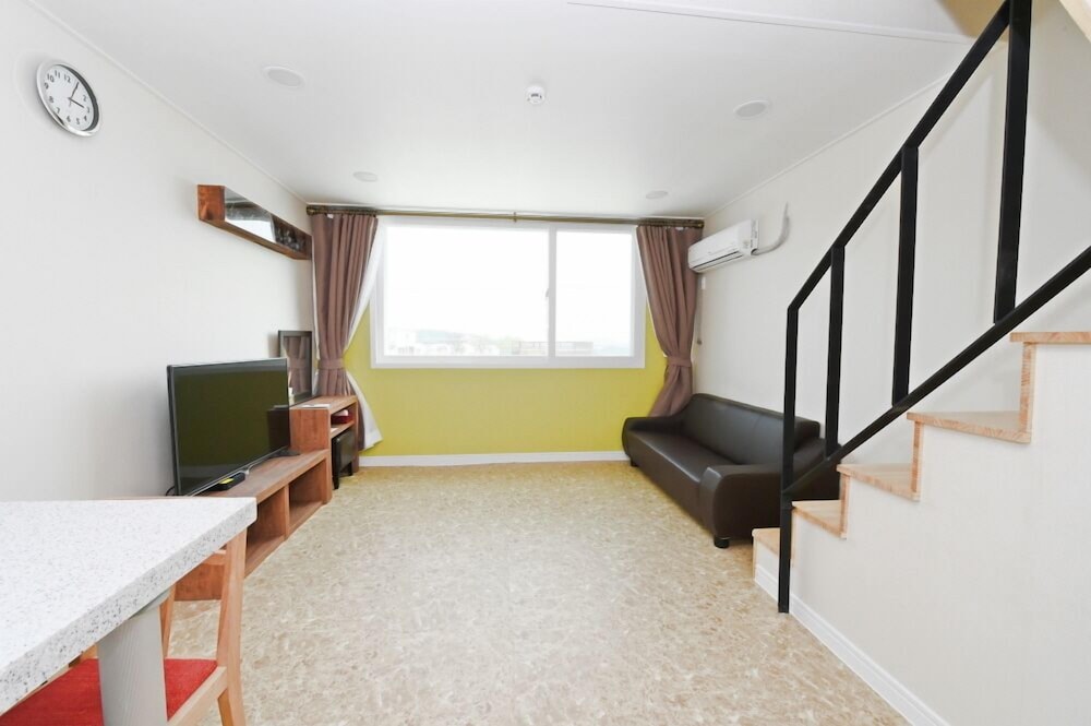 Seorabeol Togi Tourist Pension 23/28
