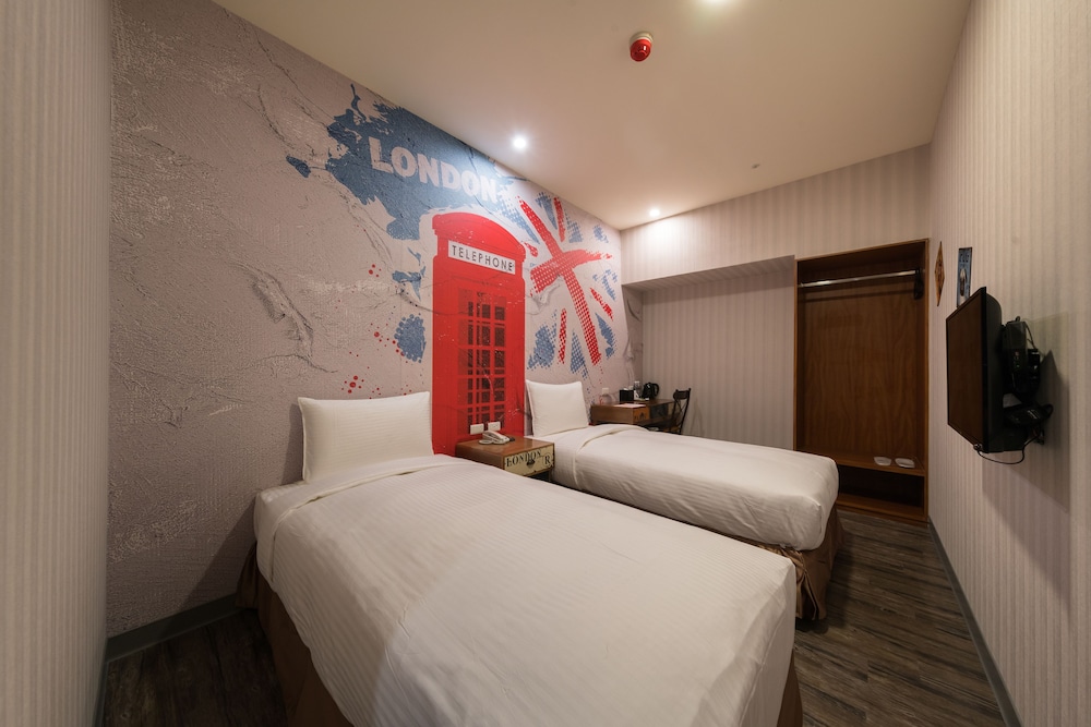 Skyone Hotel 25/72