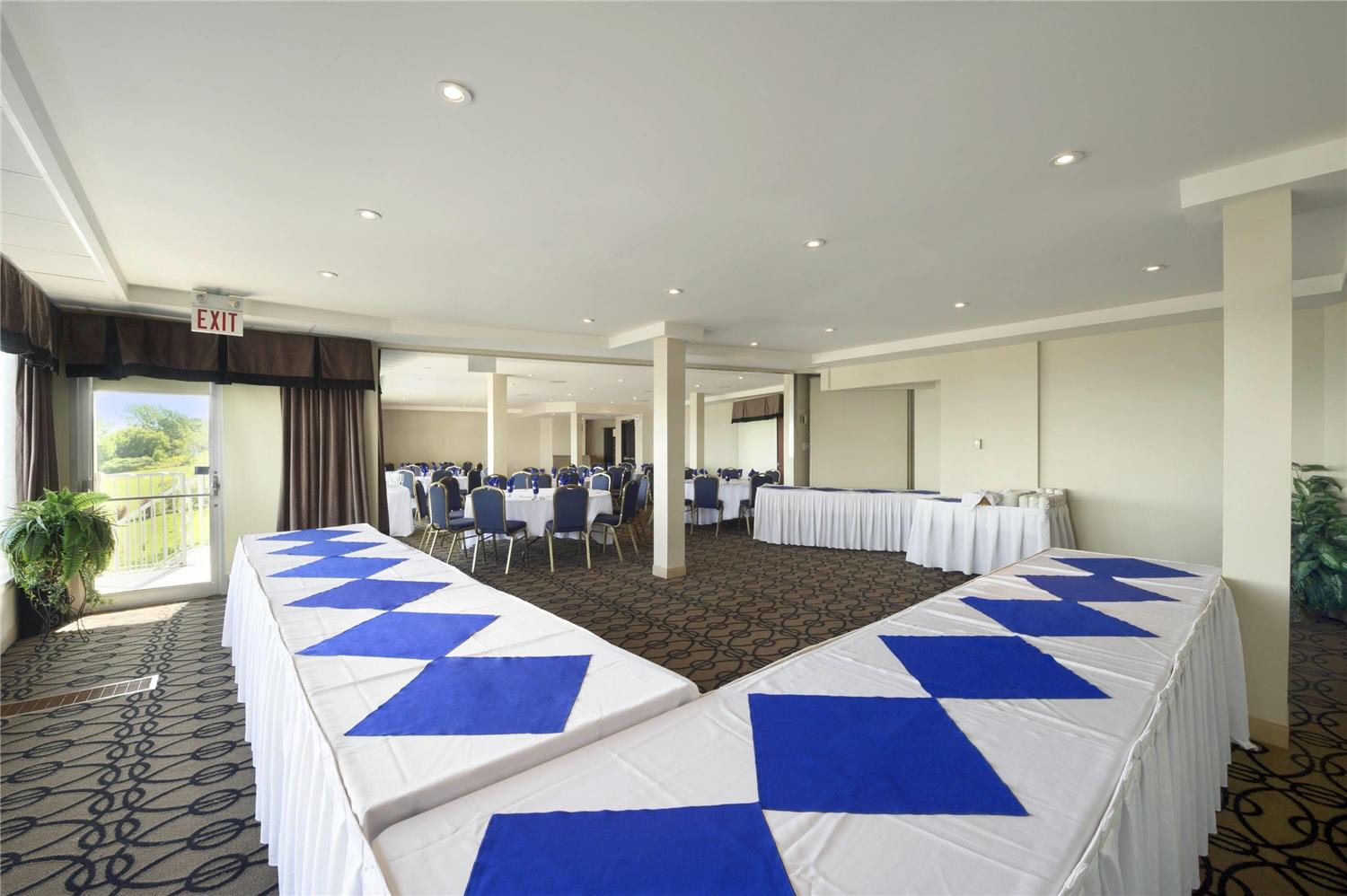 Ramada By Wyndham Jordan/Beacon Harbourside Resort 17/40