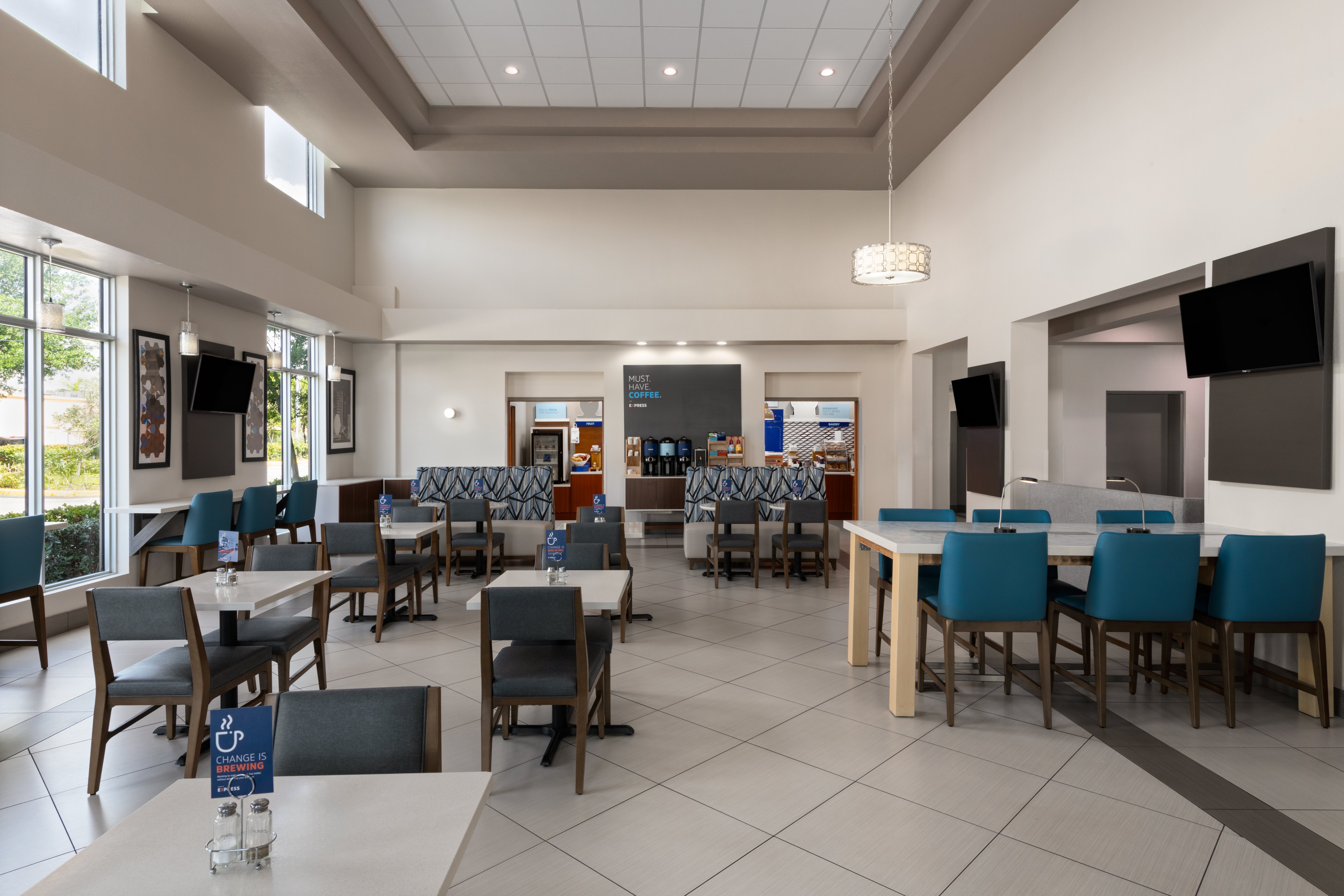Holiday Inn Express Suites Boynton Beach West 49/71