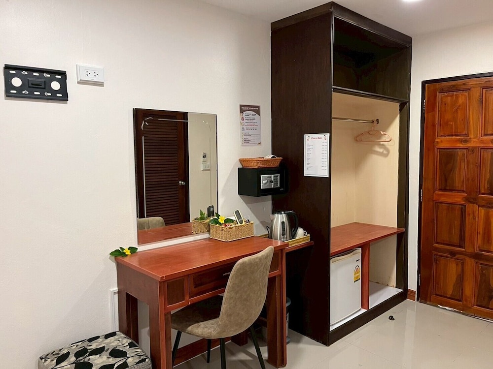 Sabai House 4/39