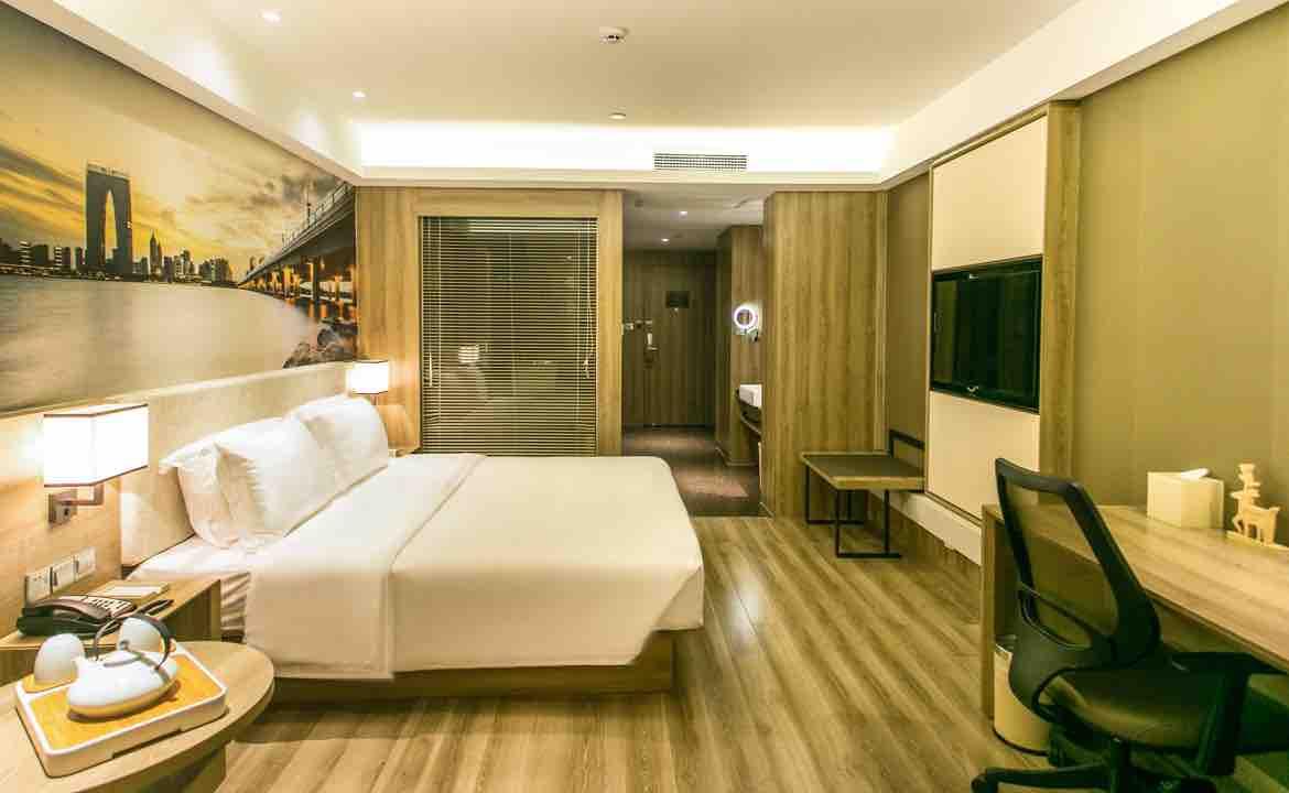 Jimu, Queen Bed