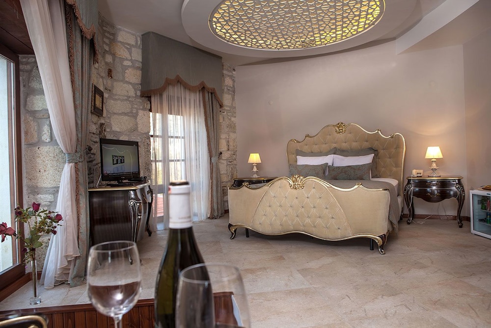 La Petra Hotel 28/40