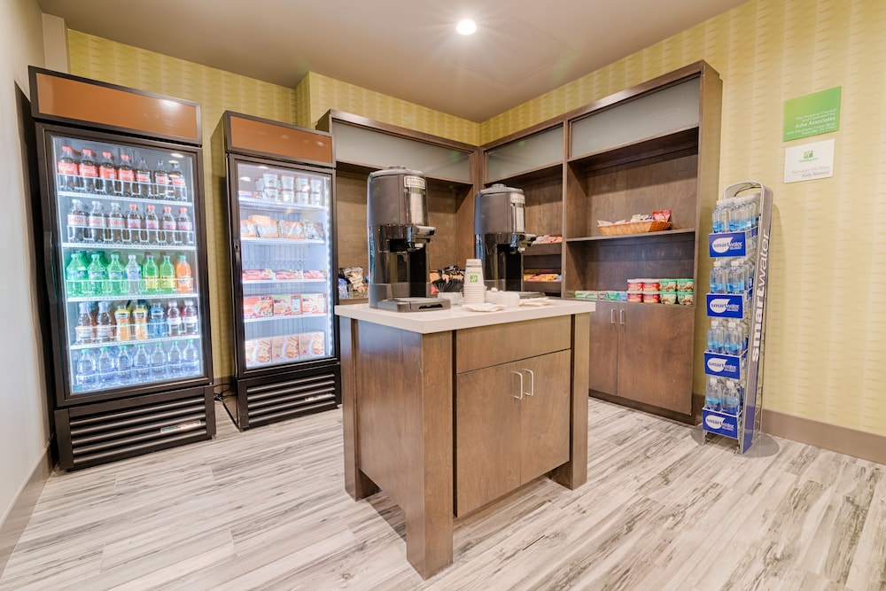 Holiday Inn Knoxville N - Merchant Drive 7/77