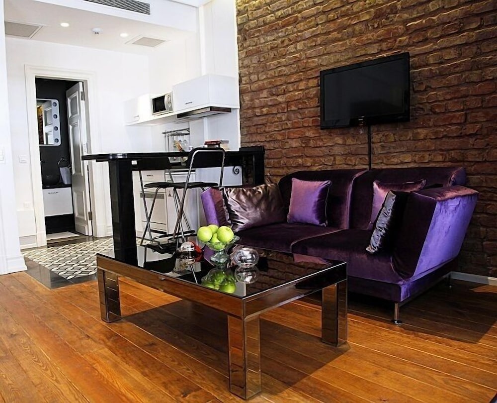 Frida Suites 41/55