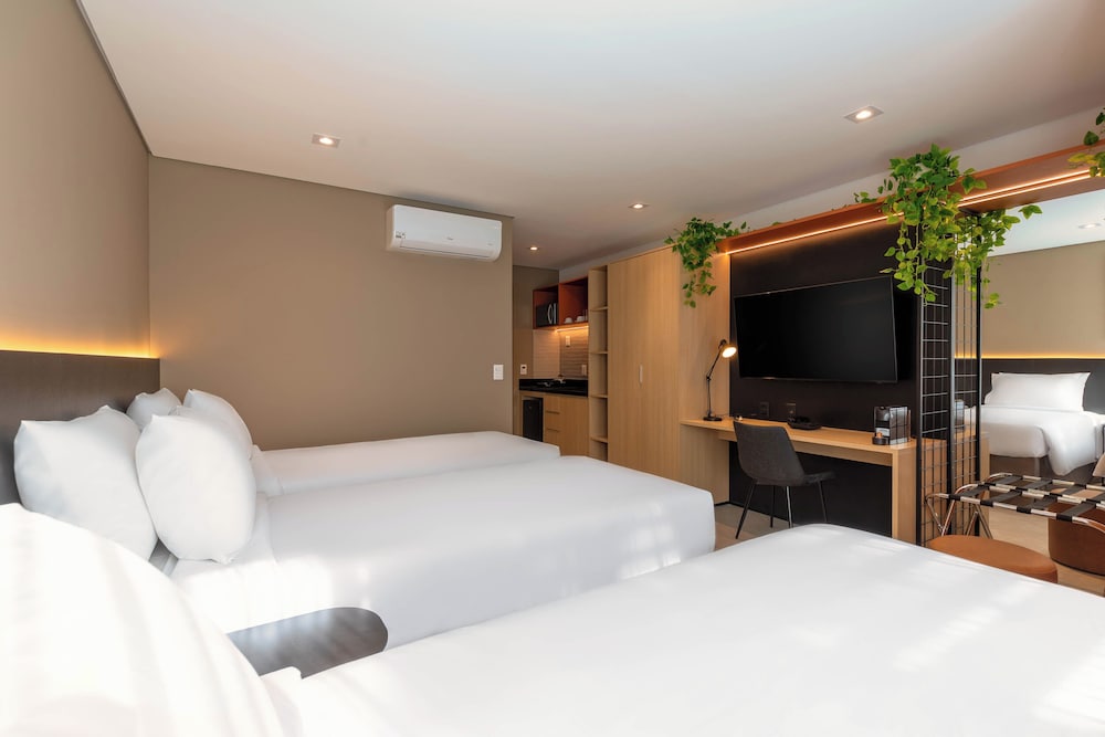 Cozzy Premium Paulista Hotel 35/70