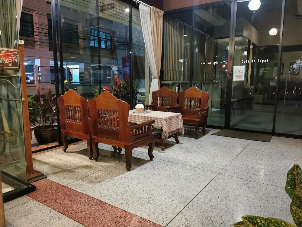 Supak Hotel 22/37